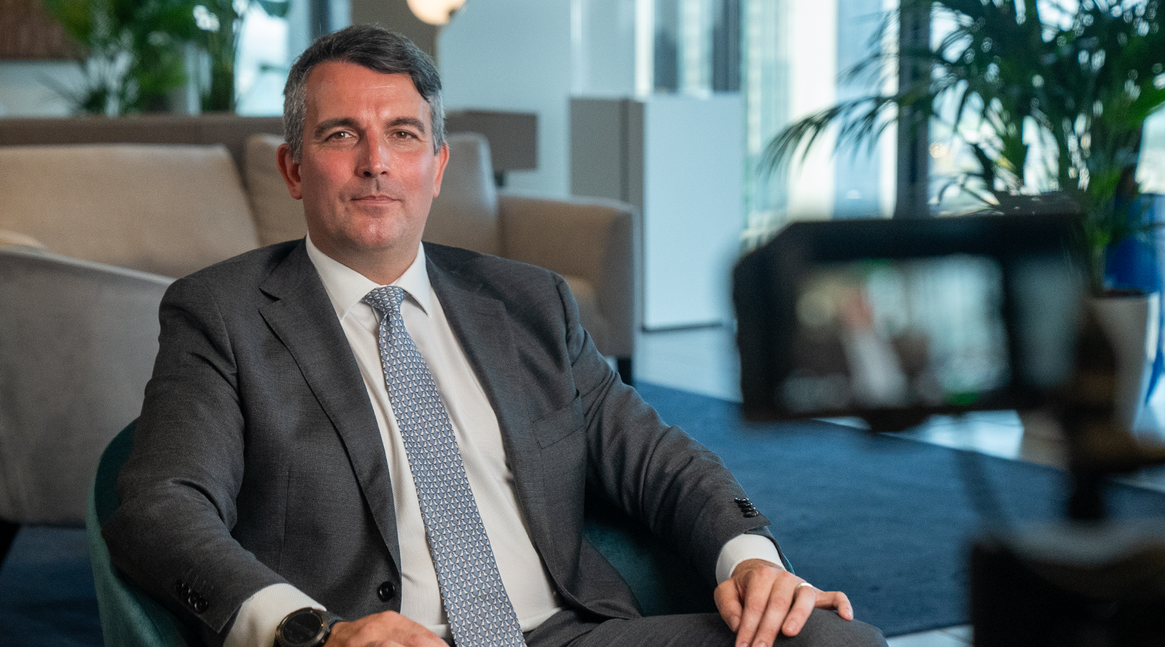 Jan QMU Andrew G 2.png